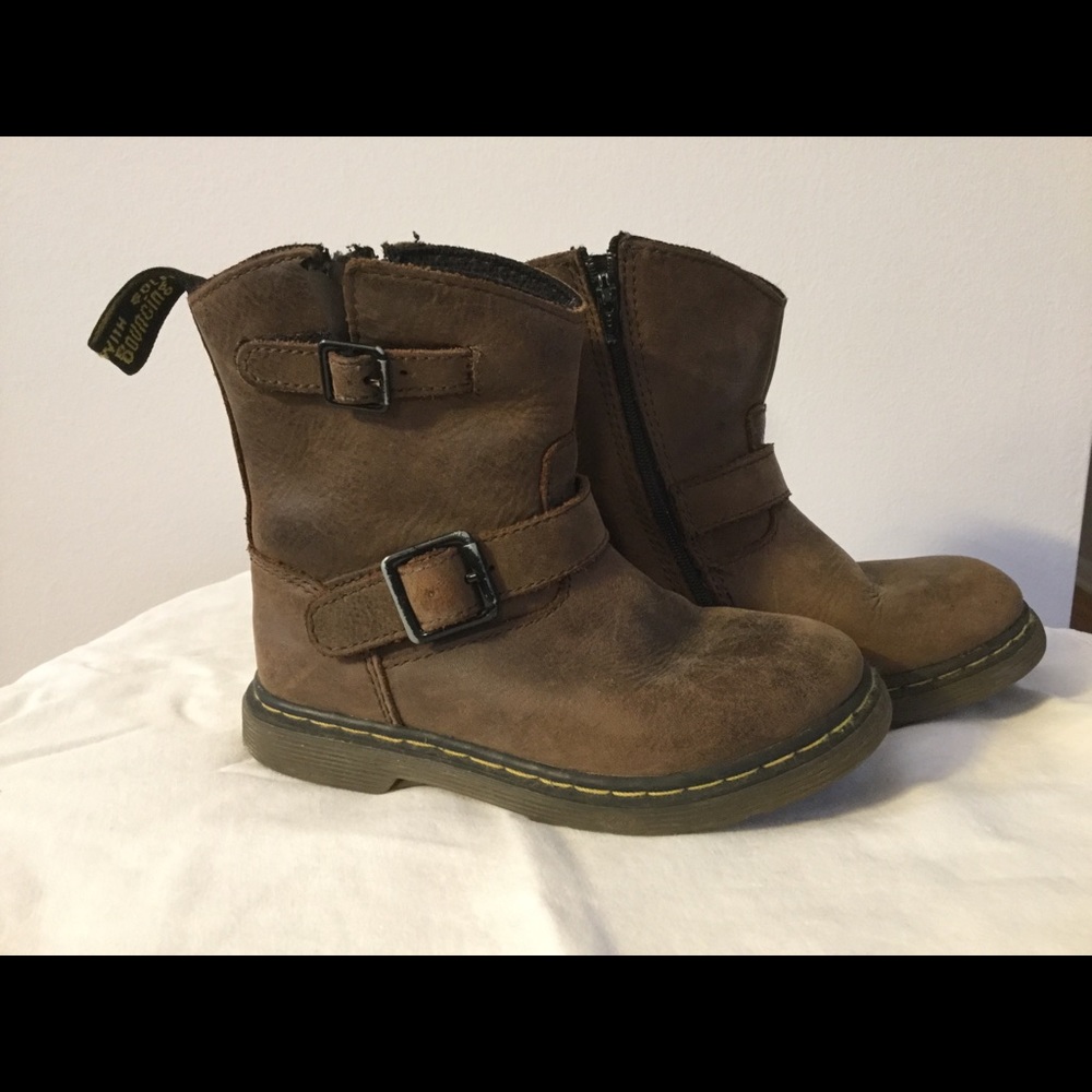 Kids Sz 10 brown Dr. Marten boots